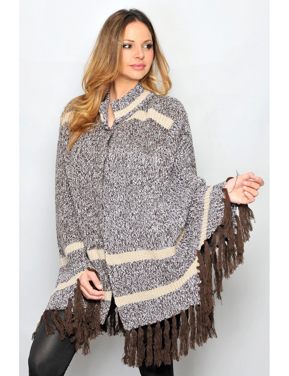 Poncho tricotat pentru femei maro-bej